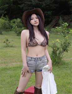 《OVA授乳期的大姐在线播放-儿子的妻子》
