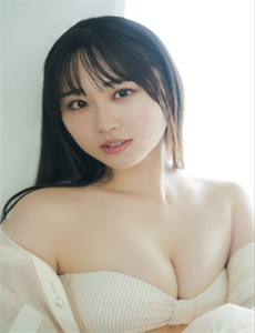《美女视频六房间-问道海外版下载》