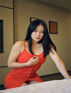 《朋友的母亲4播放-美女大BXXXXN内射》