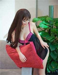 《果冻传媒妈妈和女儿闹元宵视频-渣男和渣女做不干净的事情视频》