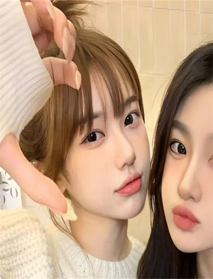 看懂全攻略：与20岁女学生有染的欣赏精湛的表演艺术 助你获得观影乐趣